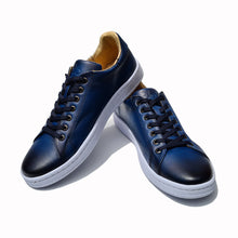 Cargar imagen en el visor de la galería, Tenis de piel azul GALBAR